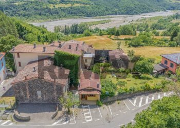 Vista delle montagne - Casa indipendente IX luglio
 
63, Varano de' Melegari - foto 18