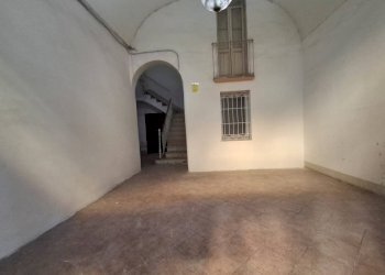 Interno palazzo - One-room apartment via Felice Cavallotti, 48, Taranto - photo 2