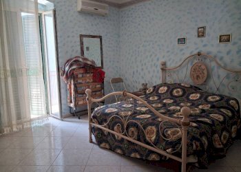 Camera da letto - Appartamento via Vaccarella, 1, Taranto - foto 6