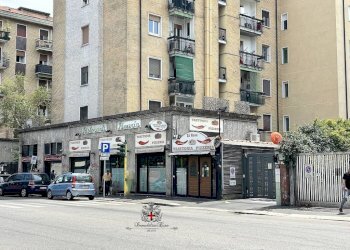 Shop Milano (neighborhood Vigentino) - photo 21