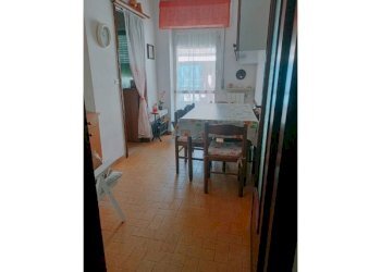 Cucina - Quadrilocale via Giovanni Amendola, 9, Acqui Terme - foto 6