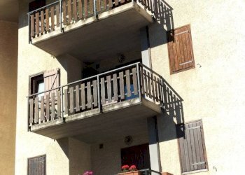 Facciata - Monolocale via Cotolivier, 43, Oulx - foto 2