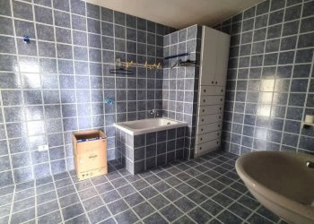 Bagno - Villa vicolo Stretto, 9, Incisa Scapaccino - foto 11