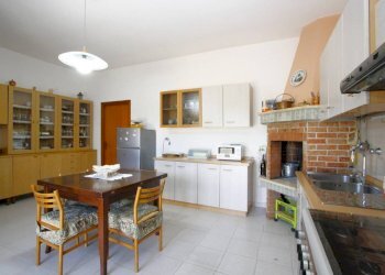 Cucina - Villa via Covile, Casarano - foto 7