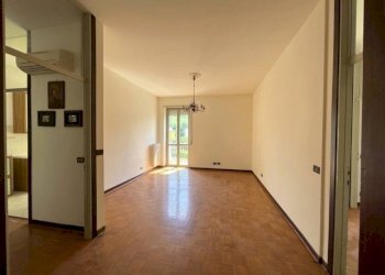 Salone - Three-room apartment via Ammiraglio Carlo Mirabello, Tortona - photo 3