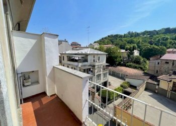 Balcone - Three-room apartment via Ammiraglio Carlo Mirabello, Tortona - photo 5