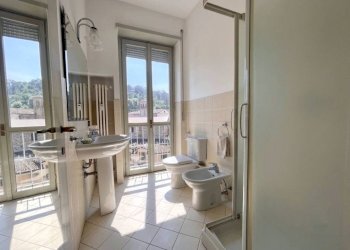 Bagno - Three-room apartment via Ammiraglio Carlo Mirabello, Tortona - photo 9