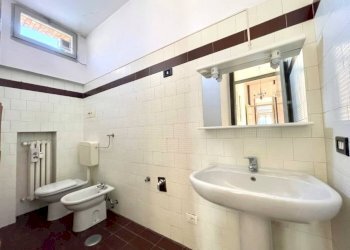 Bagno - Three-room apartment via Ammiraglio Carlo Mirabello, Tortona - photo 11