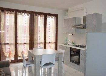 Cucina - Appartamento via 22 Marzo, 35, Gallarate - foto 1