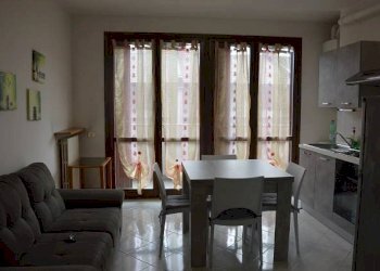 Salone - Appartamento via 22 Marzo, 35, Gallarate - foto 4