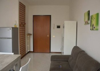 Salone - Appartamento via 22 Marzo, 35, Gallarate - foto 6