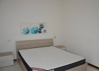 Camera da letto - Appartamento via 22 Marzo, 35, Gallarate - foto 10