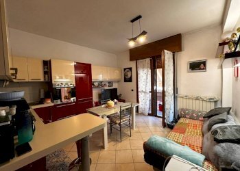 Salone - Trilocale via Gerolamo Cardano, 5, Gallarate - foto 3