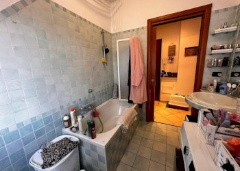 Bagno - Three-room apartment via Gerolamo Cardano, 5, Gallarate - photo 7