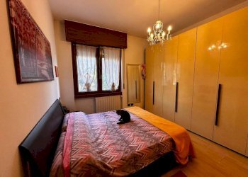 Camera da letto - Three-room apartment via Gerolamo Cardano, 5, Gallarate - photo 25