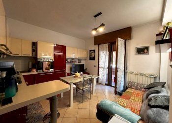 Cucina - Trilocale via Gerolamo Cardano, 5, Gallarate - foto 26