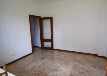 Camera da letto - Quadrilocale corso Europa, Mondovì - foto 4