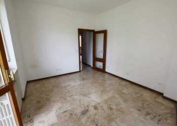 Camera da letto - Quadrilocale corso Europa, Mondovì - foto 9