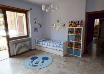 Camera da letto - Quadrilocale corso Europa, Mondovì - foto 11