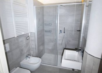 Bagno - Two-room apartment piazza Santa Maria Maggiore, Mondovì - photo 7