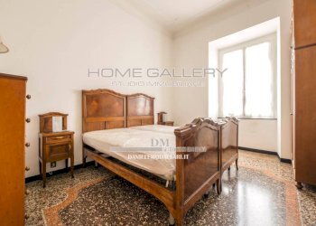 Camera da letto - Appartamento via Giacomo Giovanetti, Genova (zona Sampierdarena) - foto 3