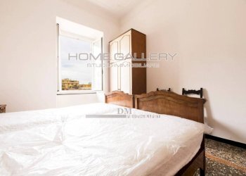 Camera da letto - Appartamento via Giacomo Giovanetti, Genova (zona Sampierdarena) - foto 4