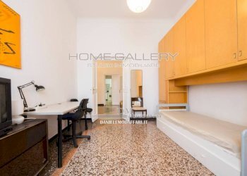 Camera da letto - Appartamento via Giacomo Giovanetti, Genova (zona Sampierdarena) - foto 15