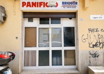 Foto 1 - Locale Commerciale Via Ruggero Loria
12, Palermo - foto 1