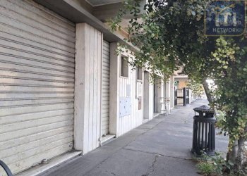 Foto 2 - Shop Via Mar Rosso, Roma - photo 2