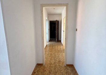 Corridoio - Trilocale via Fossata, 29, Torino (zona Barriera Milano) - foto 4