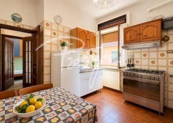 Cucina - Four-room apartment via delle Ville, 26, Portovenere - photo 6