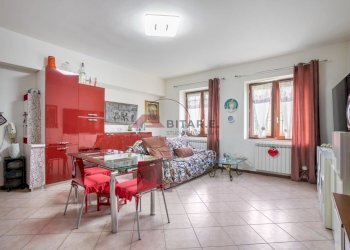 soggiorno - Three-room apartment XXV Aprile
 
27, San Paolo - photo 3