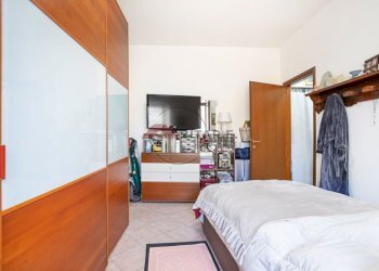 camera da letto - Three-room apartment XXV Aprile
 
27, San Paolo - photo 14