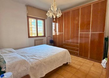 Camera da letto - Quadrilocale via Mar della Cina, Roma (zona Torrino) - foto 9