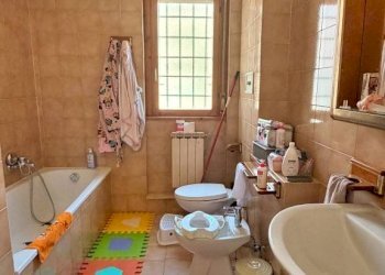 Bagno - Quadrilocale via Mar della Cina, Roma (zona Torrino) - foto 15
