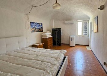 Camera da letto - Independent house via Morsingo, 8, Mombello Monferrato - photo 16