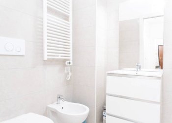 Bagno - Apartment via Ruggero Leoncavallo, 15, Milano (neighborhood Casoretto) - photo 11