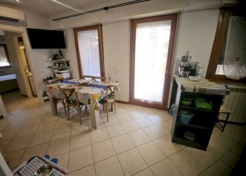 Salone - Two-room apartment via di Acilia, Roma - photo 5