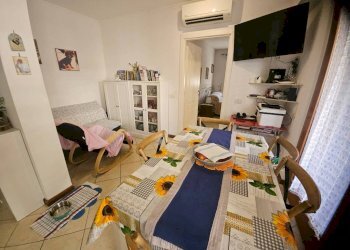 Salone - Two-room apartment via di Acilia, Roma - photo 7