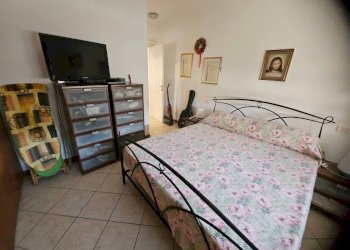 Camera da letto - Two-room apartment via di Acilia, Roma - photo 13