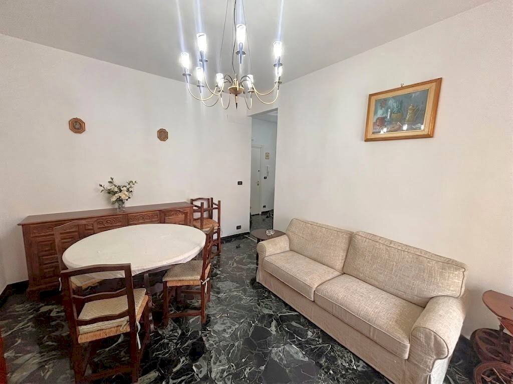 Salone - Appartamento via Angelo Carrara, Genova (zona Quarto) - foto 3