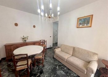 Salone - Three-room apartment via Angelo Carrara, Genova (neighborhood Quarto) - photo 3