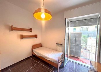 Camera da letto - Appartamento via Angelo Carrara, Genova (zona Quarto) - foto 7