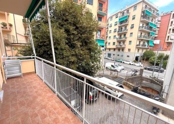 Balcone - Appartamento via Angelo Carrara, Genova (zona Quarto) - foto 10