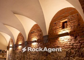 Interno palazzo - Restaurant piazza Francesco Carrara, 16, Pisa (neighborhood Santa Maria) - photo 7