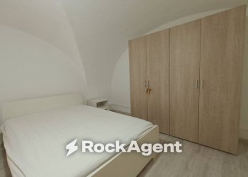 Camera da letto - Three-room apartment via Aloi, 36, Catania - photo 7