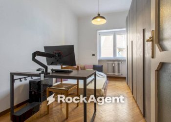 Studio - Three-room apartment via San Marino, 95, Torino (neighborhood Santa Rita) - photo 16
