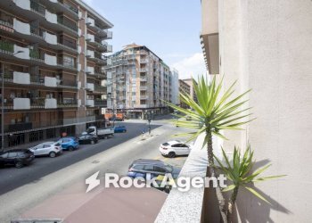 Balcone - Three-room apartment via San Marino, 95, Torino (neighborhood Santa Rita) - photo 26