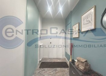 Disimpegno - Quadrilocale via Bellaria, 25, San Lazzaro di Savena - foto 5