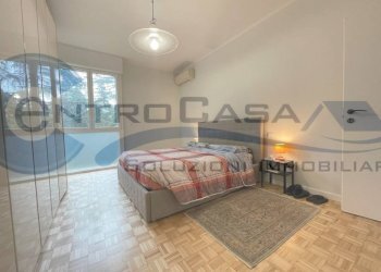 Camera da letto - Quadrilocale via Bellaria, 25, San Lazzaro di Savena - foto 7